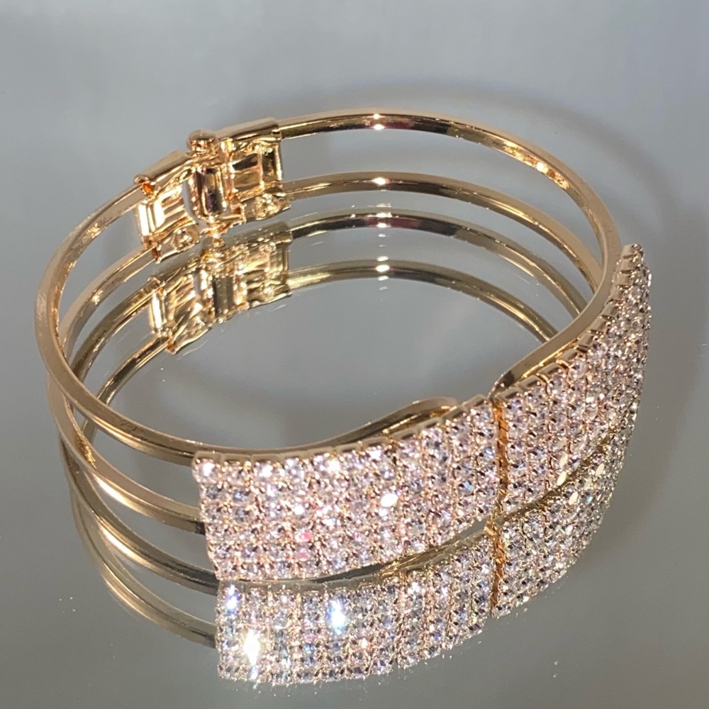 Women’s Gold Plated Bracelet